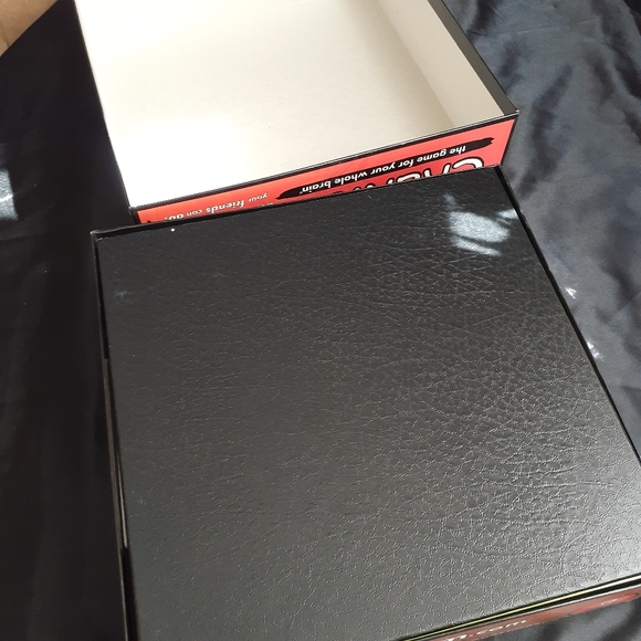 New unsealed - Unused Cranium Board Game - Picture 6 of 16